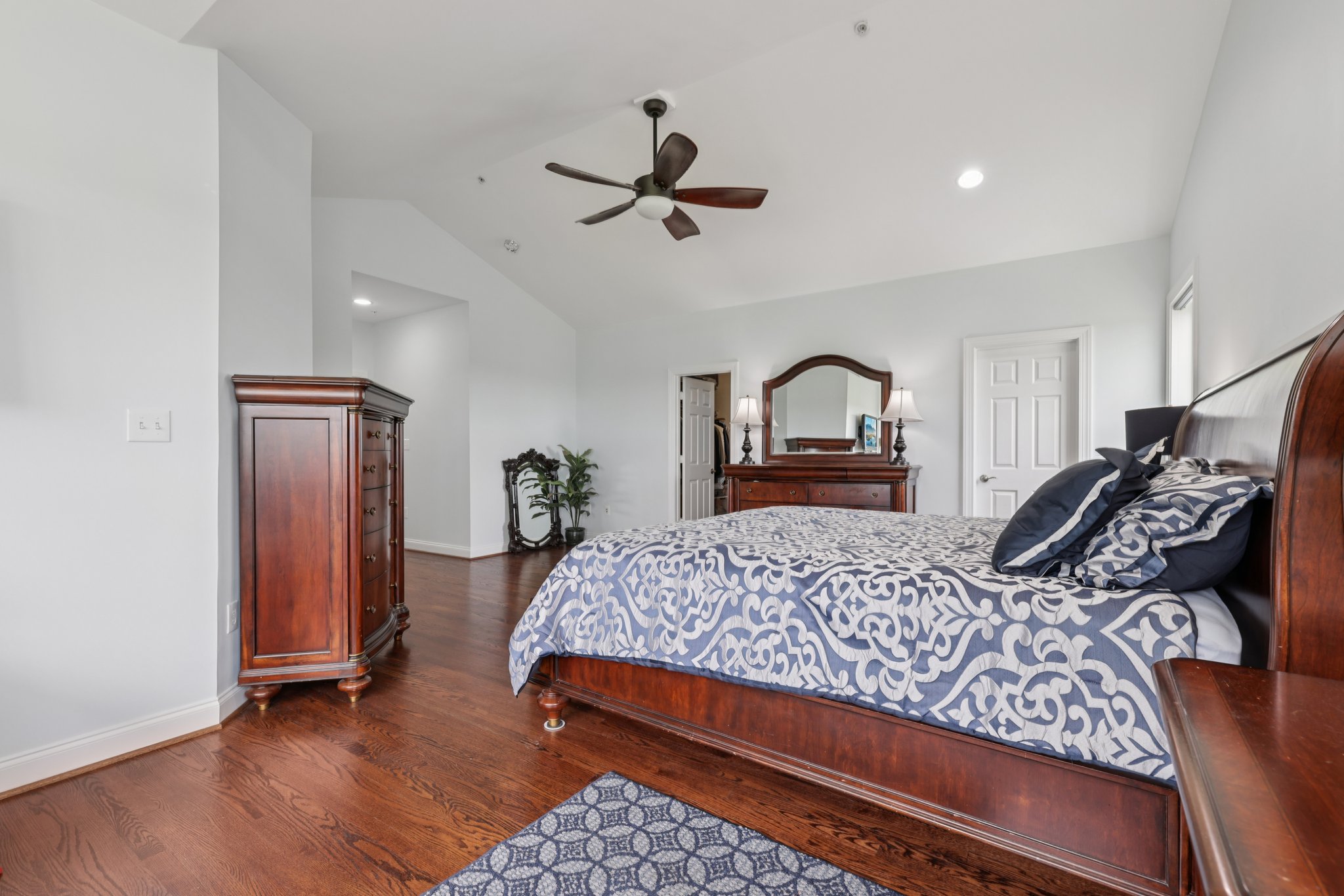 Hawkes Ct-S2207-043.jpg