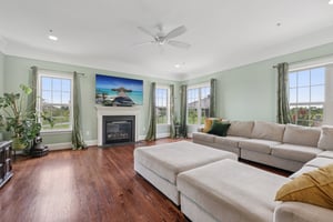 Hawkes Ct-S2207-012.jpg