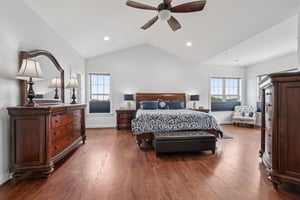 Hawkes Ct-S2207-039.jpg