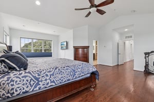 Hawkes Ct-S2207-041.jpg