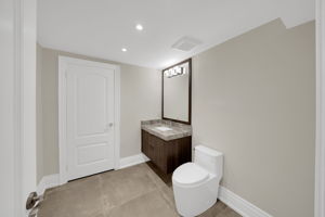 141 Kingscross Dr, King City, ON L7B 1E6, Canada Photo 66