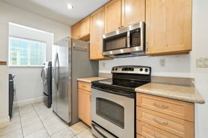  Photo 0