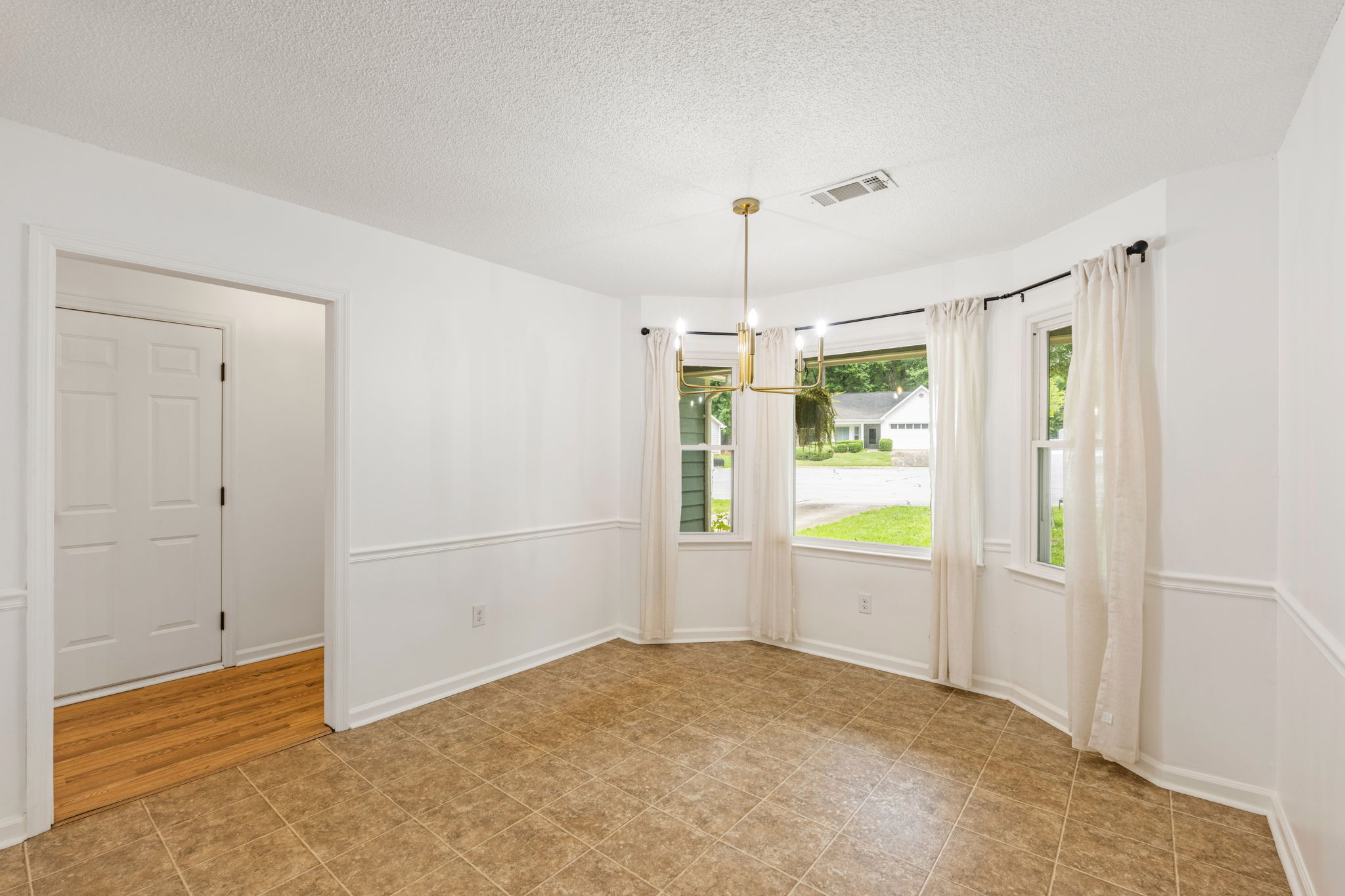 Dining Room w/ Bay Window
