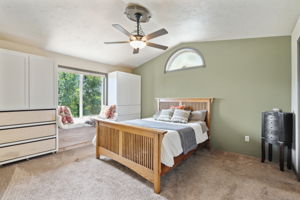12_Interior