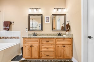 Upola Ct-S2107-038.jpg