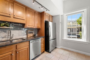 141 Washington St, Salem, MA 01970, USA Photo 12