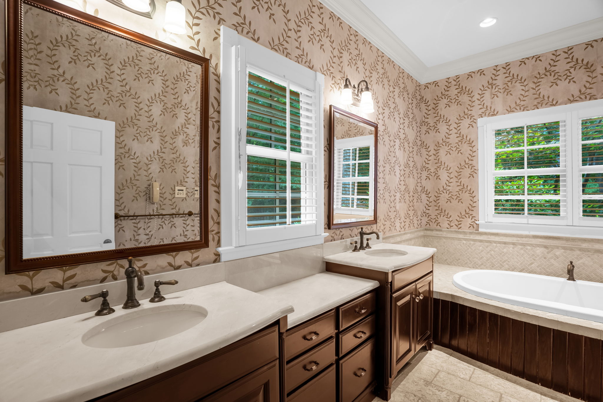 141 Wellsprings Ct-33
