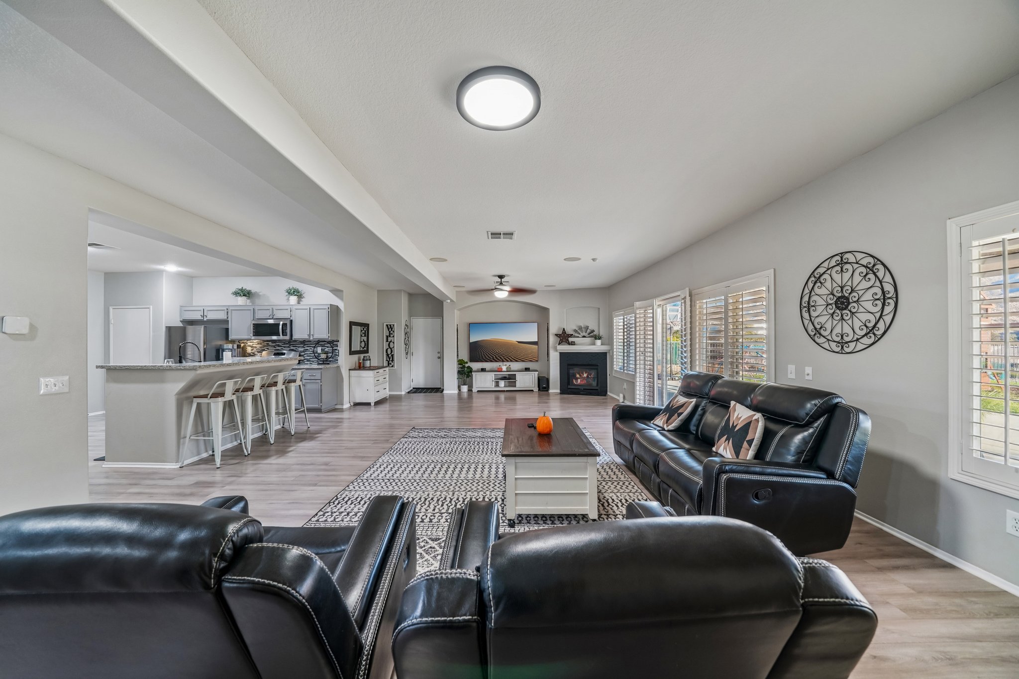 1410 Charles St-S0110-012.jpg