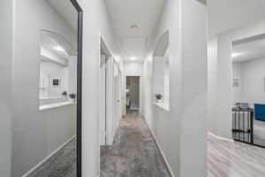 1410 Charles St-S0110-005.jpg