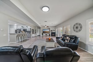 1410 Charles St-S0110-012.jpg