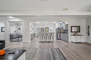 1410 Charles St-S0110-013.jpg