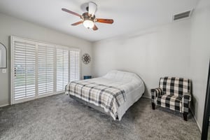 1410 Charles St-S0110-026.jpg