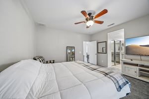 1410 Charles St-S0110-029.jpg