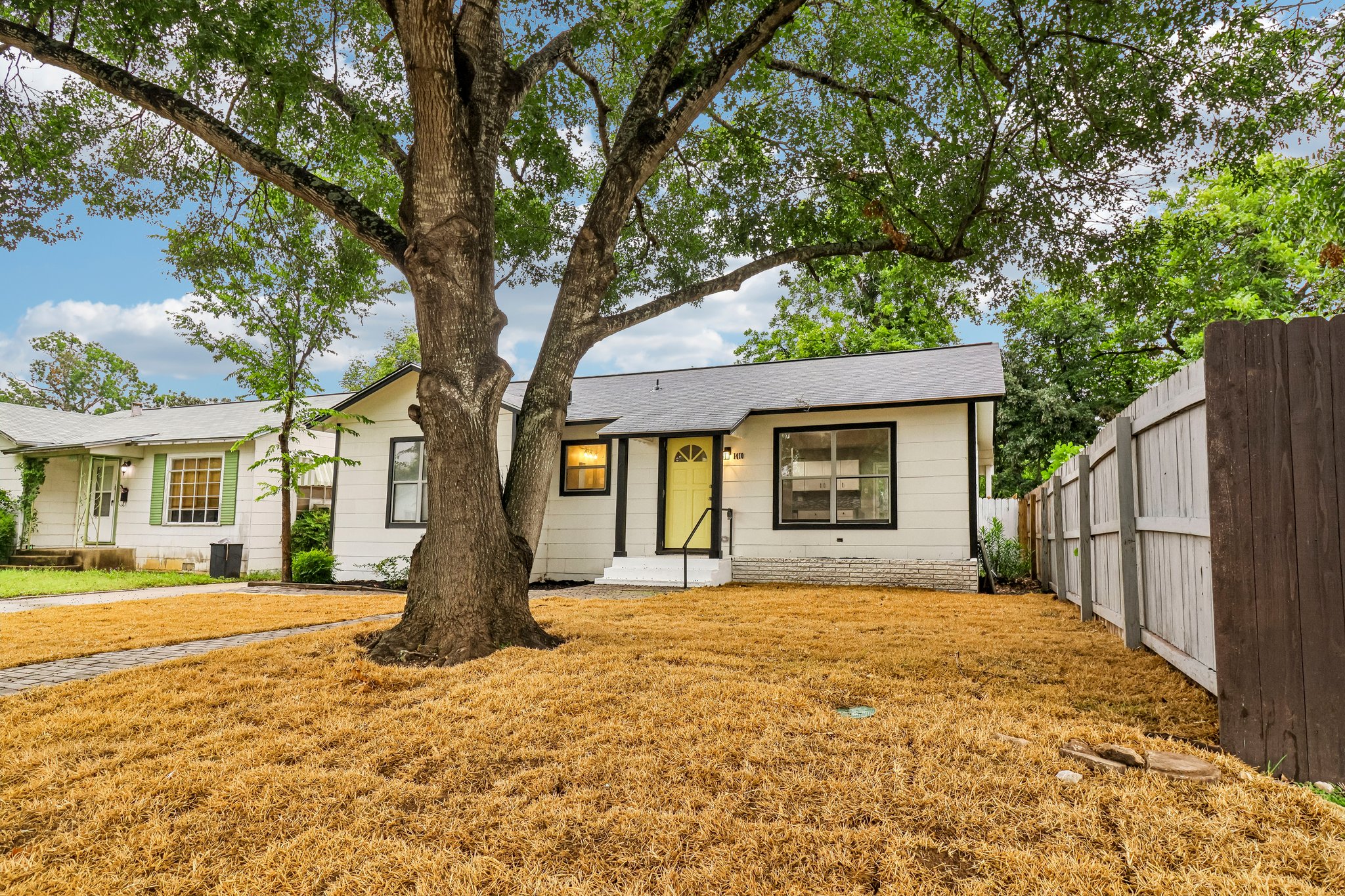 Greer St-S1607-006.jpg