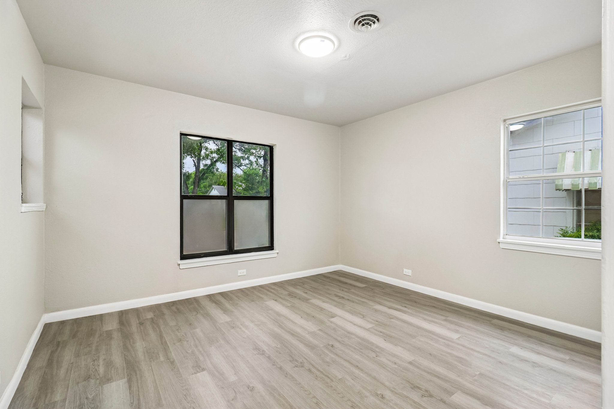 Greer St-S1607-021.jpg
