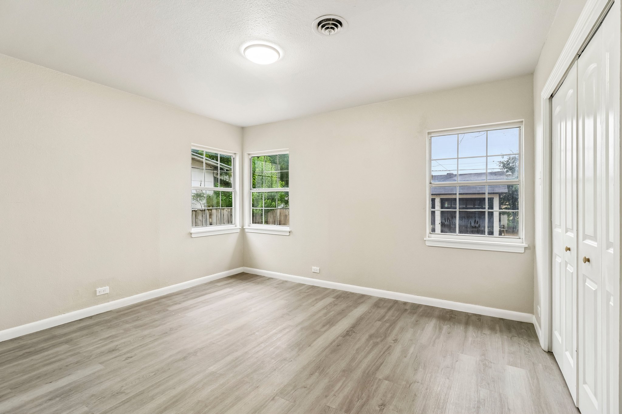 Greer St-S1607-026.jpg