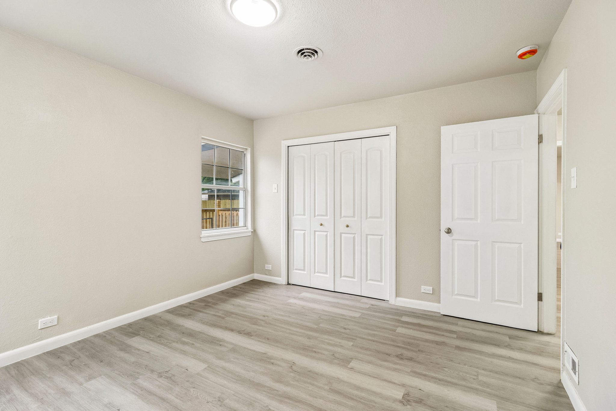 Greer St-S1607-029.jpg
