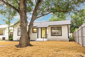 Greer St-S1607-005.jpg