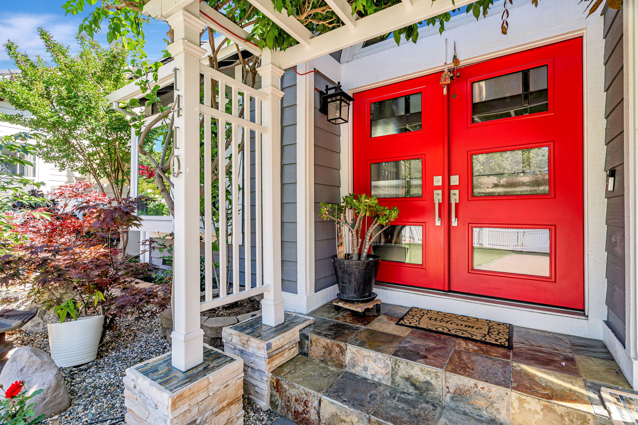007_1410 Lundy Ave 