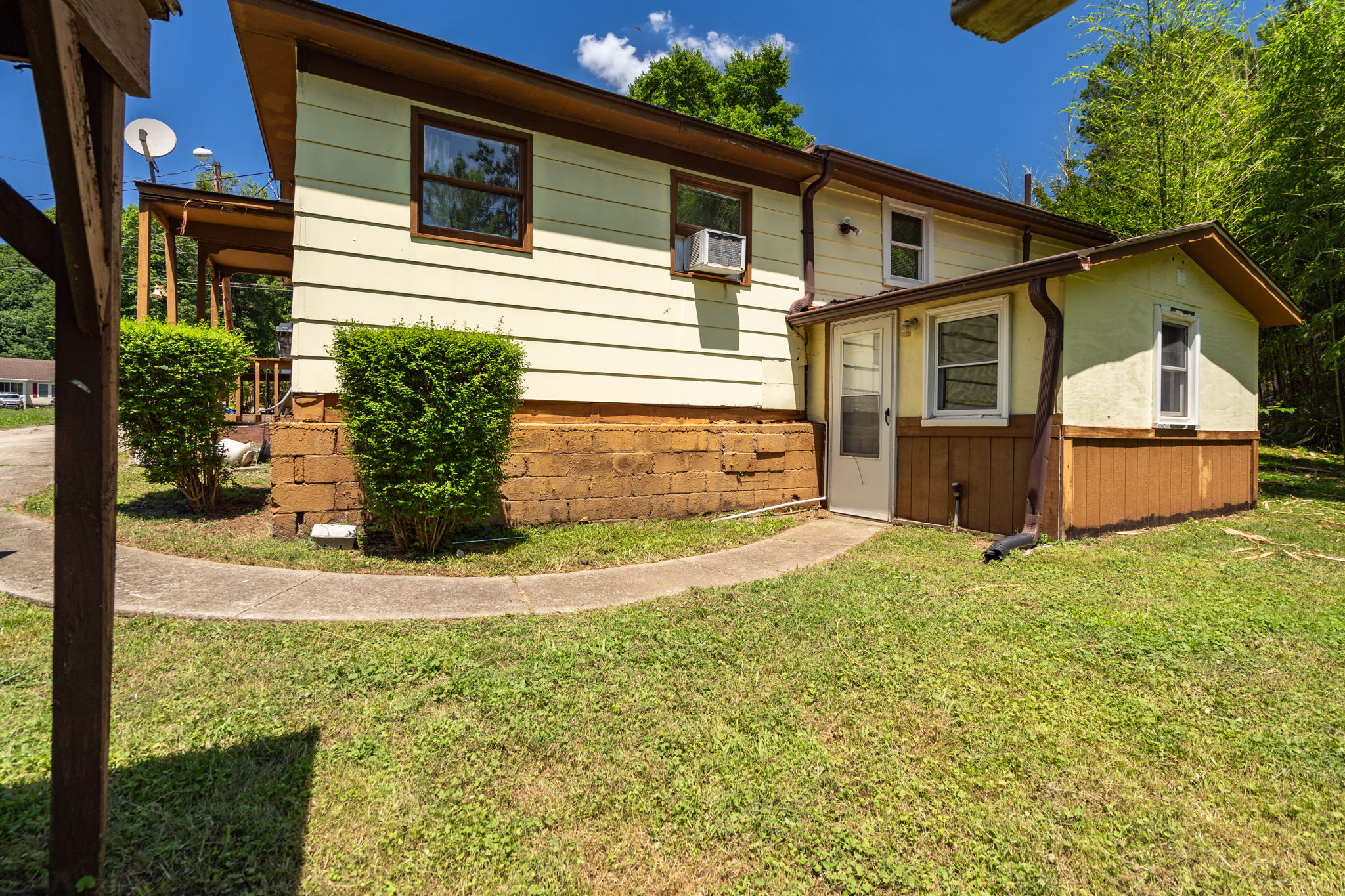 1410 Miltonwood Rd-31