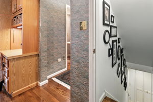  Photo 49