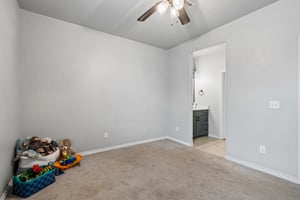 14101 Vlg Crk Wy_029 (2).jpg