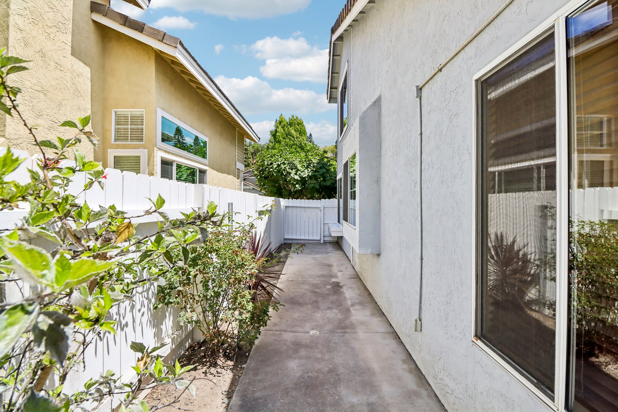 Stoney Gate Pl-S0207-039.jpg