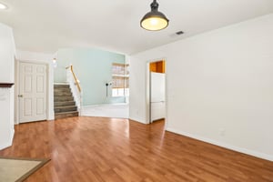Stoney Gate Pl-S0207-008.jpg