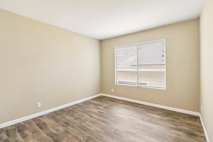 Stoney Gate Pl-S0207-031.jpg
