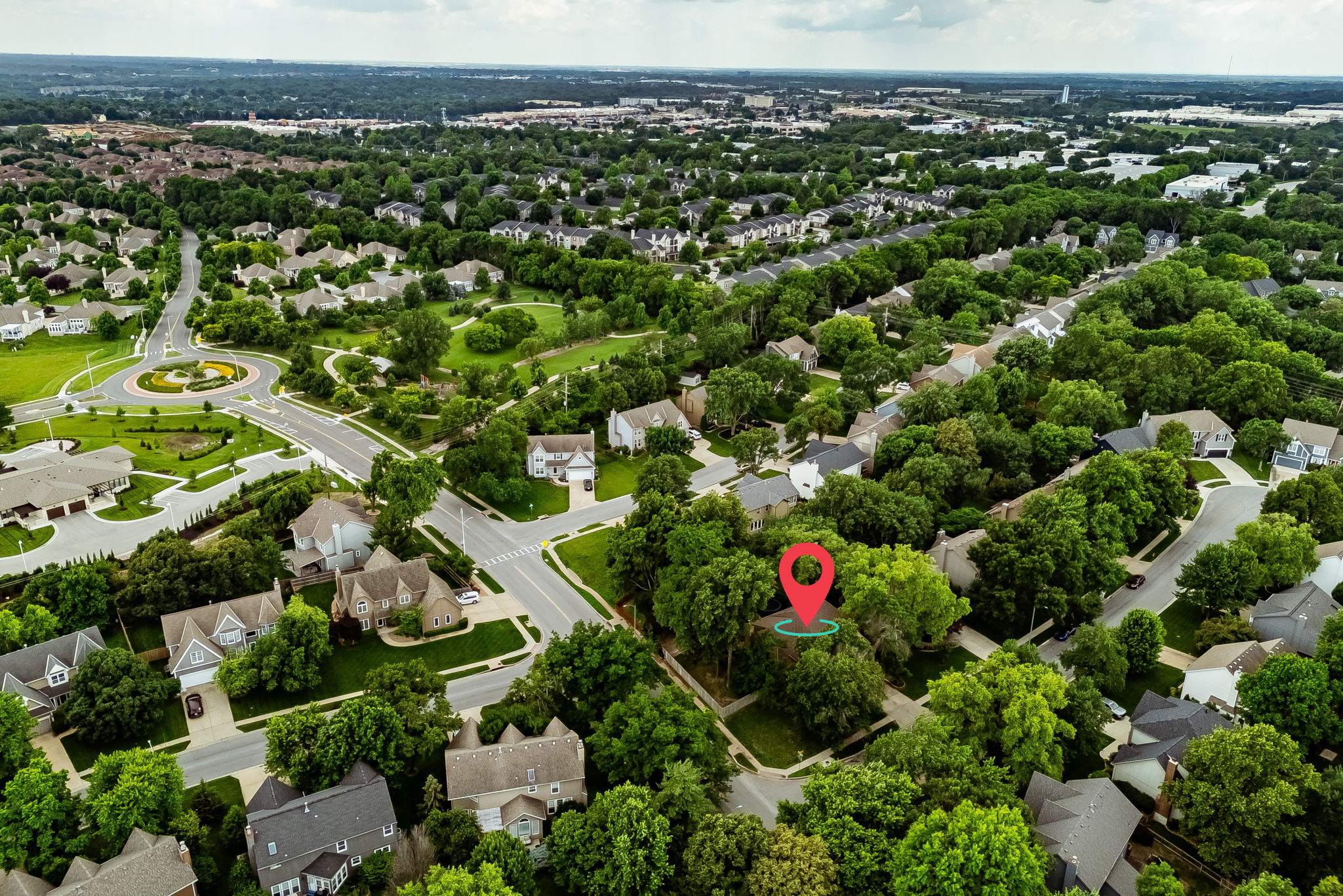 Close to shopping, schools and parks