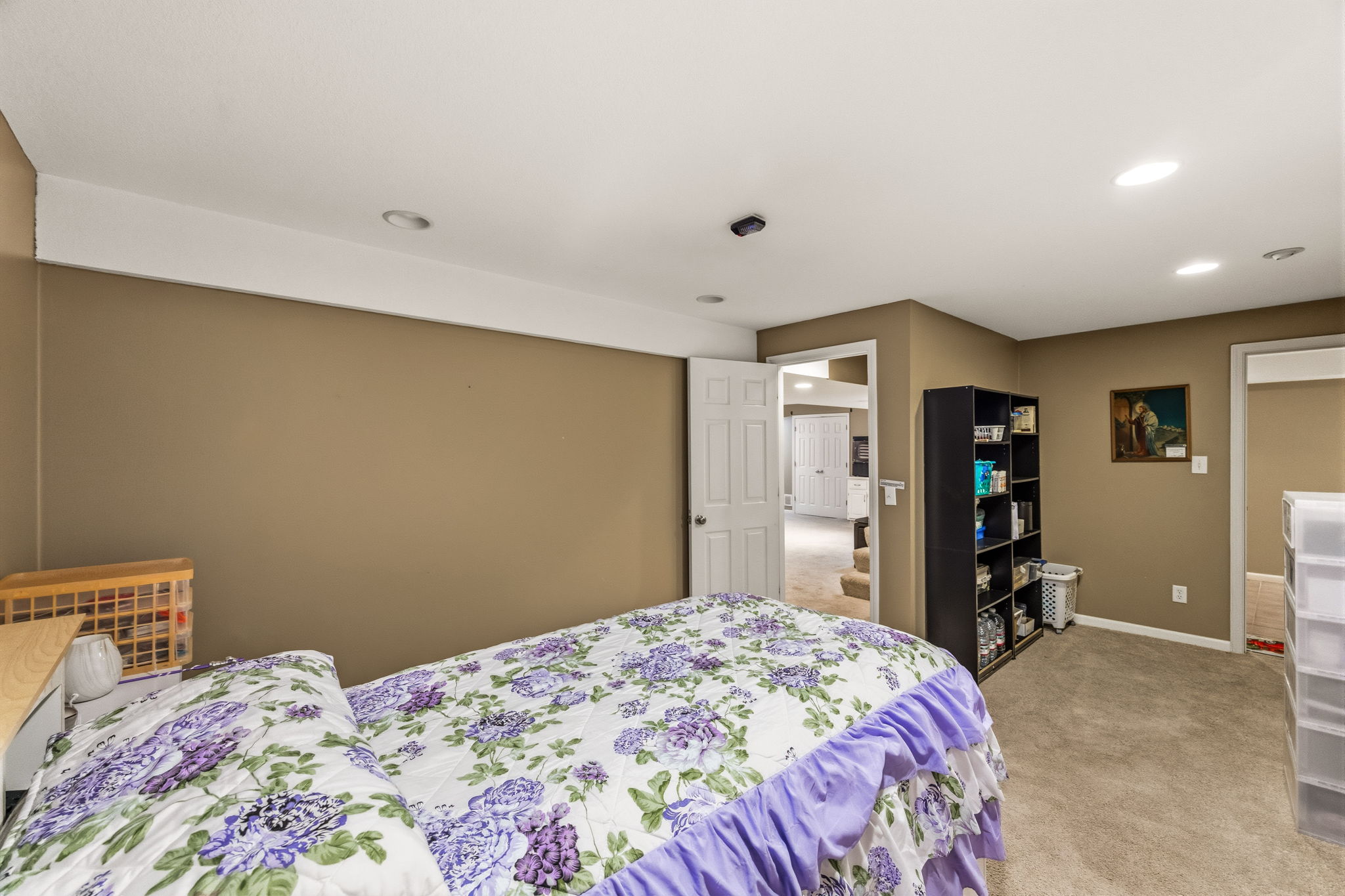 Non-confomring 5th bedroom