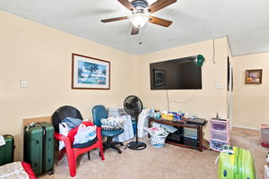  Photo 37
