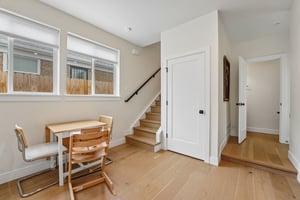Zenobia St-S1405-010.jpg
