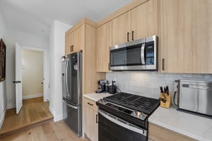 Zenobia St-S1405-014.jpg