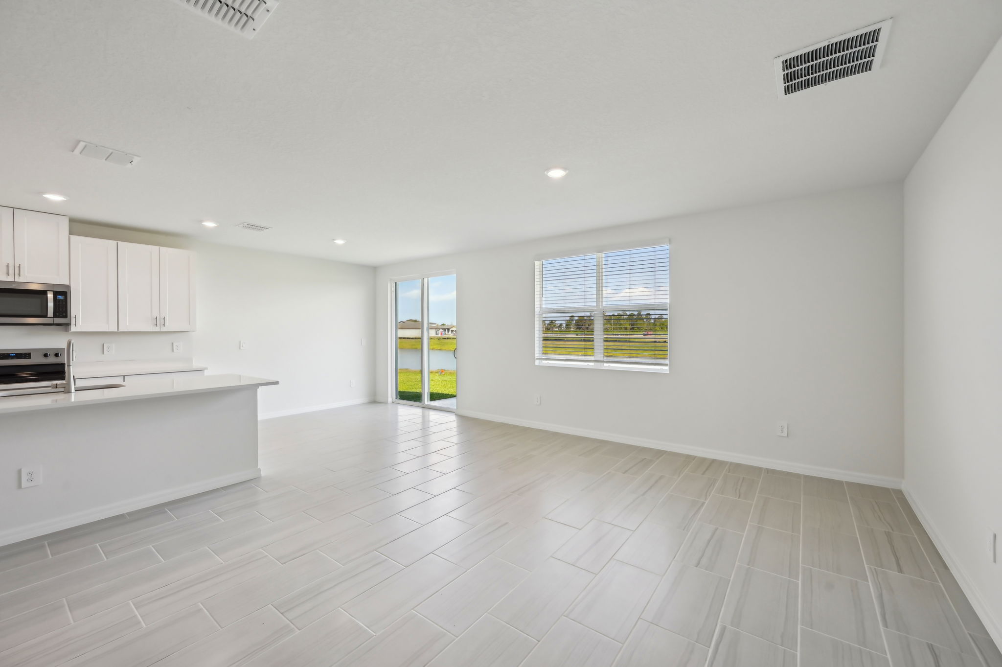 Tampa Division - Salt Meadows - 14112 Gunnison Cove - 008