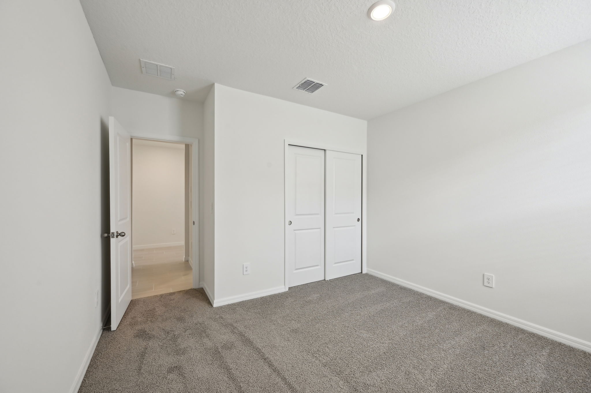 Tampa Division - Salt Meadows - 14112 Gunnison Cove - 020