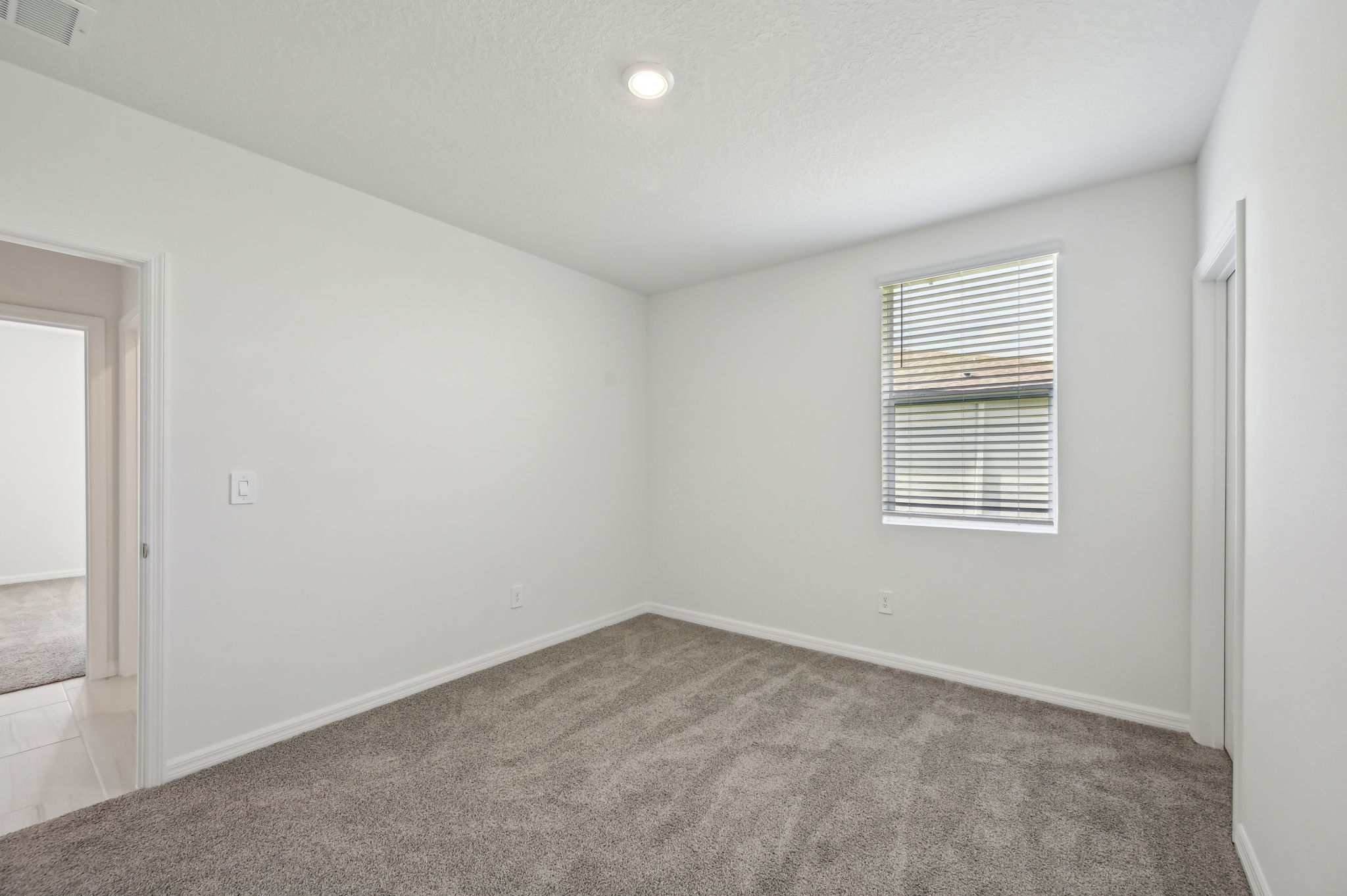 Tampa Division - Salt Meadows - 14112 Gunnison Cove - 028