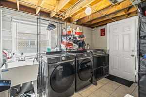  Photo 23