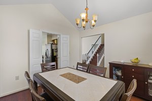 10. Dining room.jpg