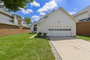 02. Front of house.jpg