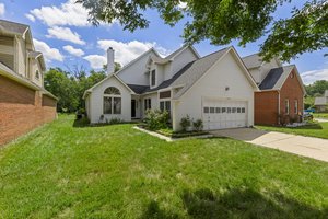 03. Front of house.jpg