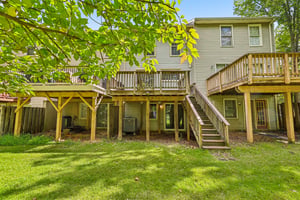 Oakpointe Dr-S0110-053.jpg