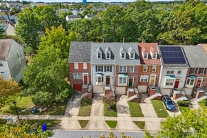 Oakpointe Dr-S0110-058.jpg