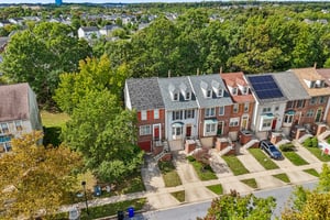 Oakpointe Dr-S0110-060.jpg