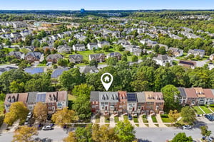 Oakpointe Dr-S0110-063.jpg