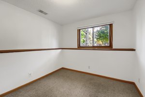 14115 36th Ave N, Minneapolis, MN 55447, USA Photo 19