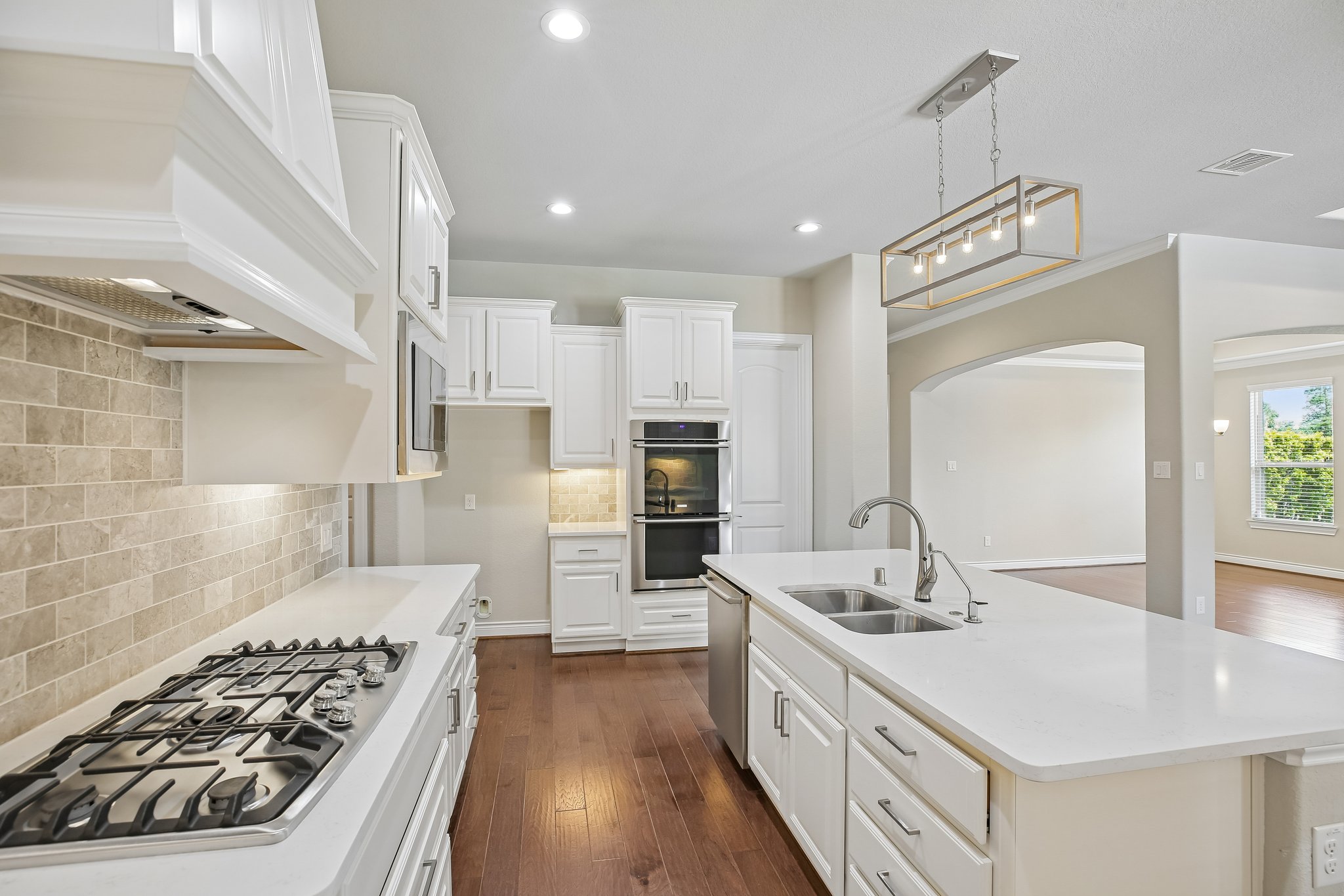 Aspen Woods Ct-S1807-014.jpg