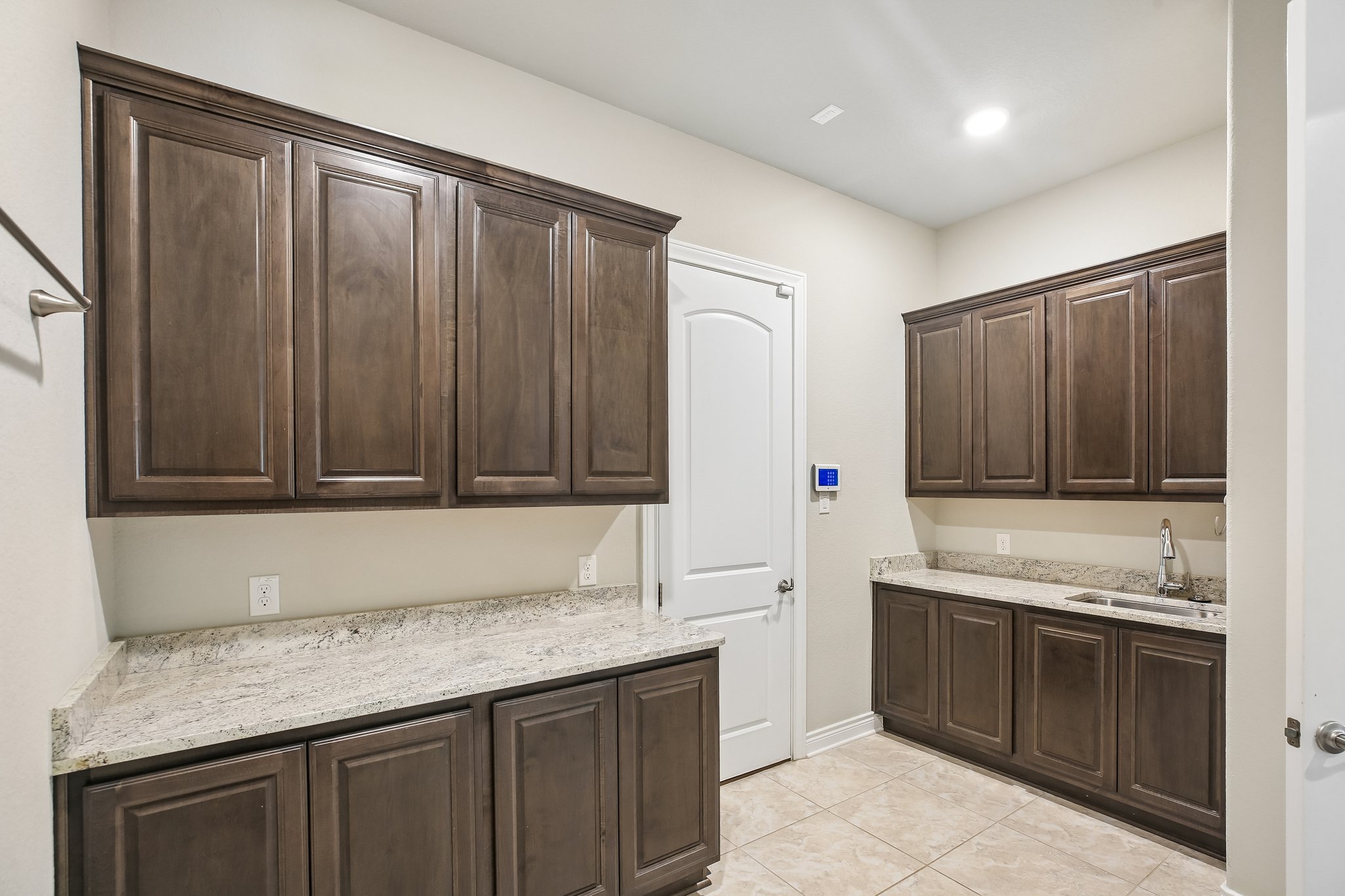Aspen Woods Ct-S1807-015.jpg