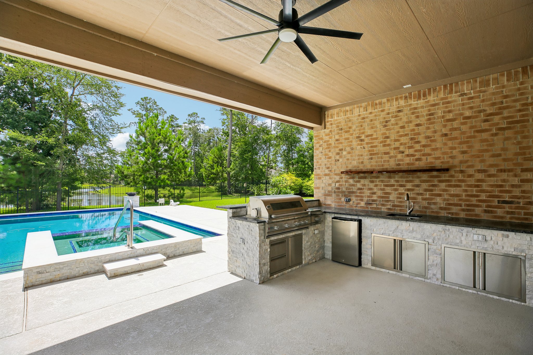 Aspen Woods Ct-S1807-046.jpg