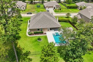 Aspen Woods Ct-S1807-057.jpg